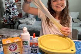 Pegamento transparente con purpurina