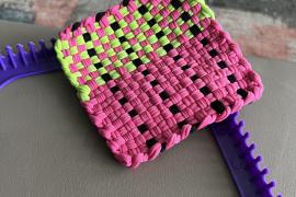 Pot holder in Watermelon colors