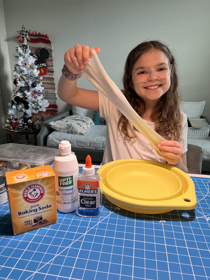 Pegamento transparente con purpurina